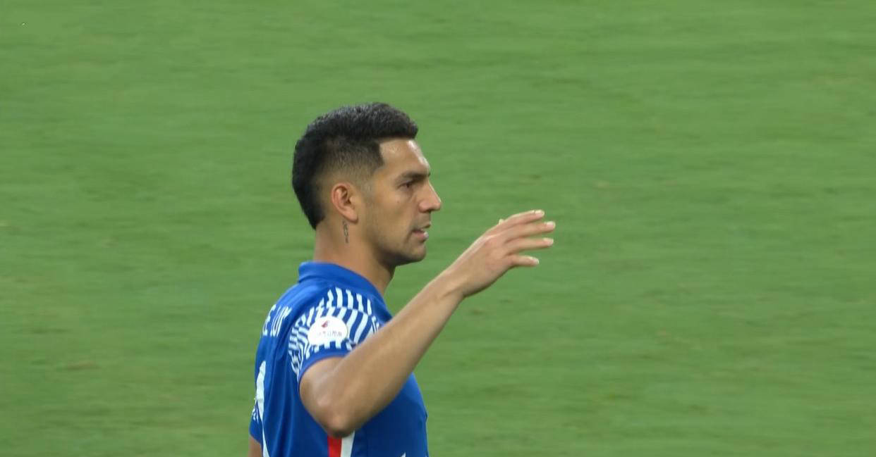 他将和吴曦, 刚复出的球, 搭档中场 他将和吴曦, 刚复出的球, 搭档中场